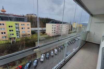 Zasklení balkonů v Teplicích, ulice Javorová - únor 2020